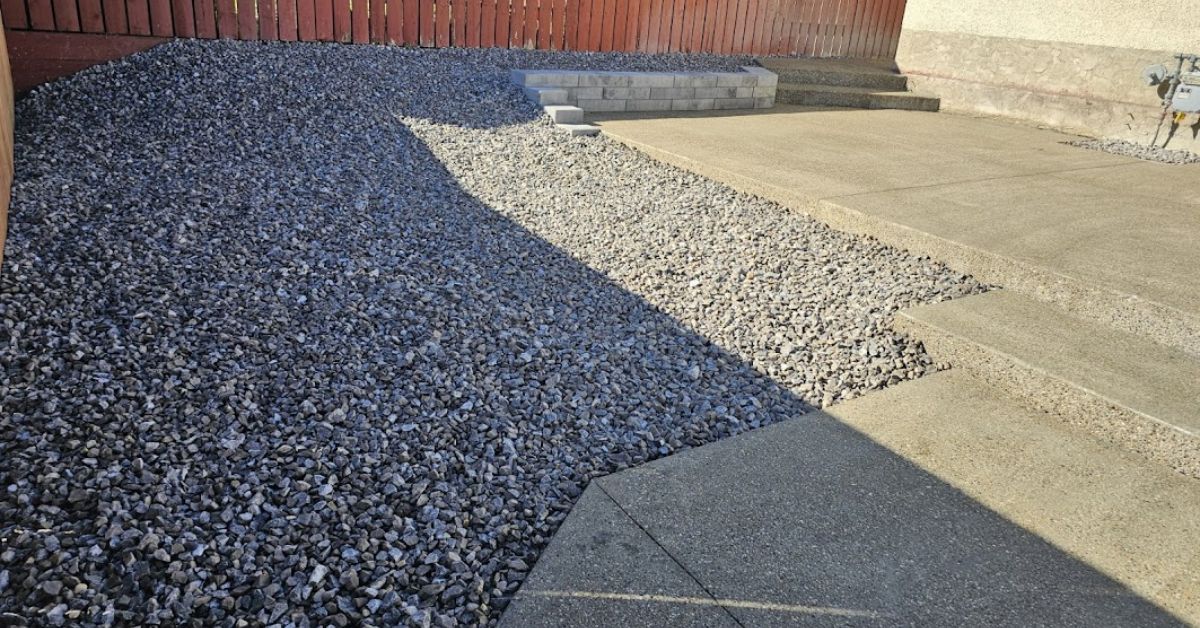 10 Mistakes to Avoid When Installing Decorative Rock in Your Landscape