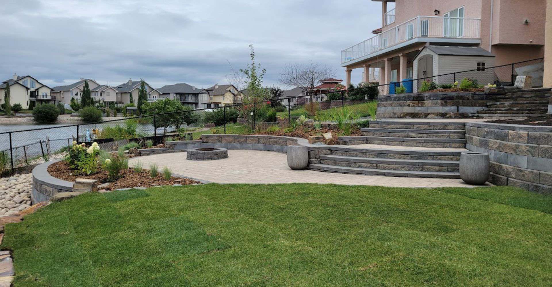Hardscape and decorative material bays at the Devonian yard in Spruce Grove